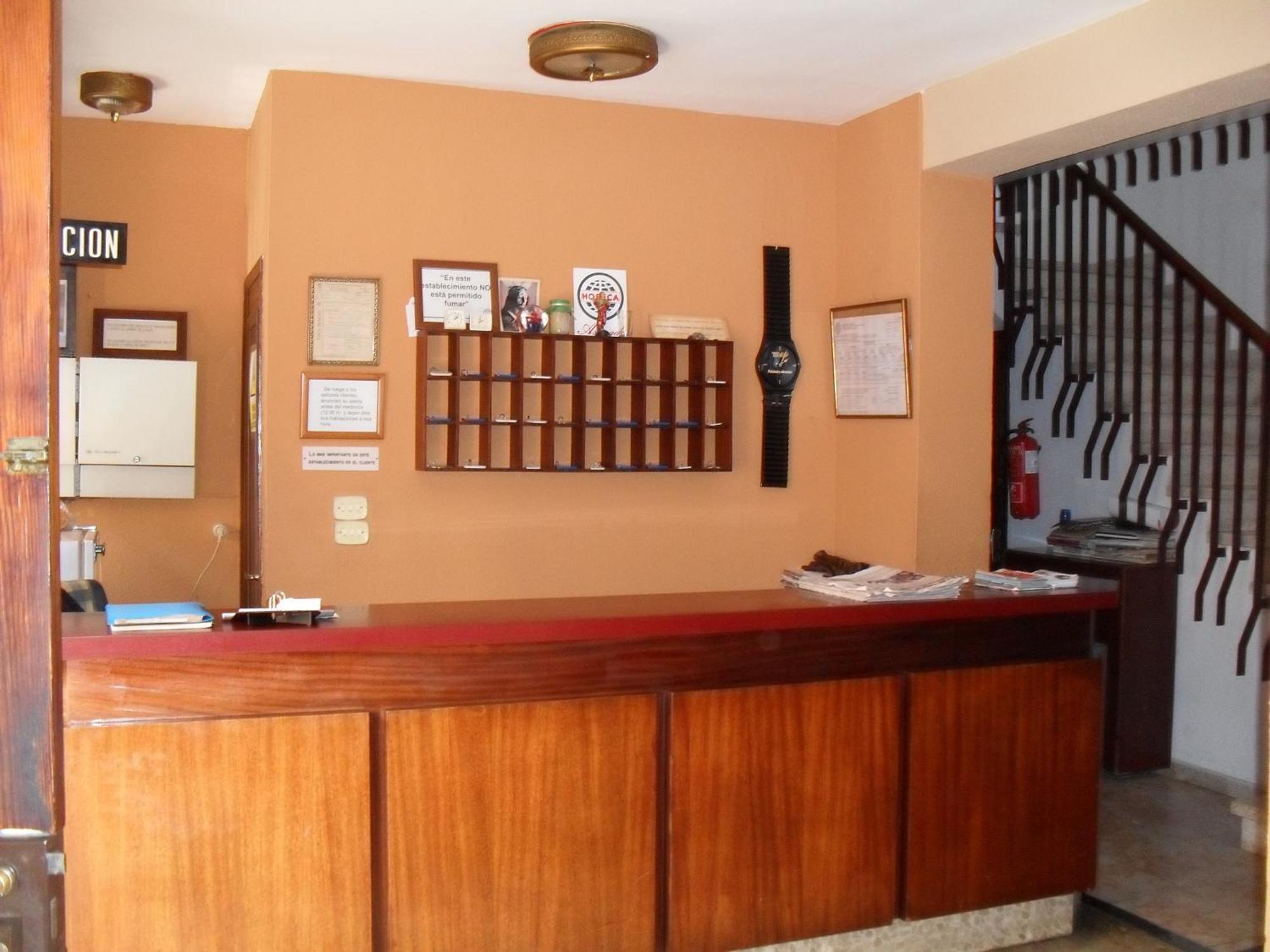 Guest house Versalles *